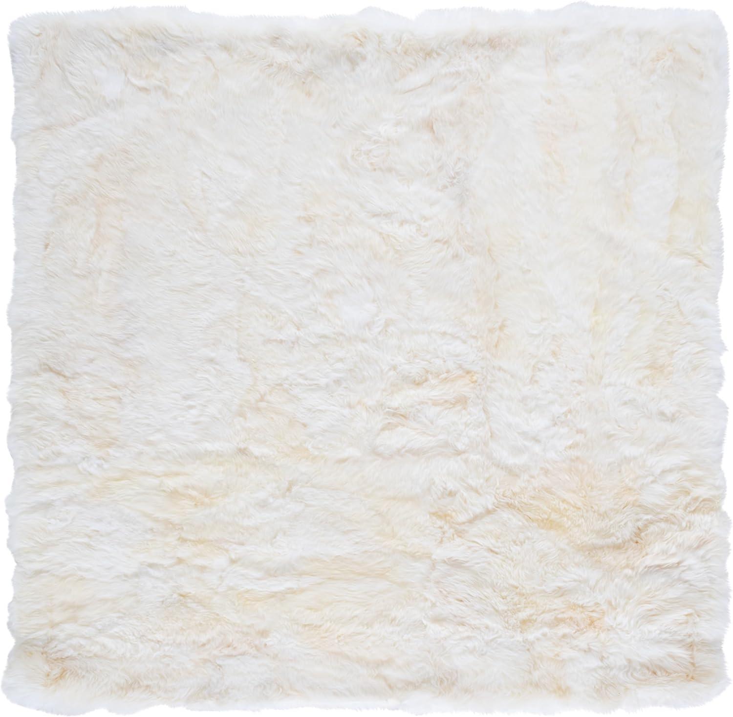 image:imageSAFAVIEH Sheep Skin Collection Accent Rug 4 x 6 Natural amp White Handmade Rustic Glam Genuine Pelt 34inch Thick Ideal for High Traffic Areas in Entryway Living Room Bedroom SHS211ANaturalWhite
