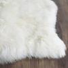SAFAVIEH Sheep Skin Collection Accent Rug – 4′ x 6′, Natural & White, Handmade Rustic Glam Genuine Pelt, 3.4-inch Thick Ideal for High Traffic Areas in Entryway, Living Room, Bedroom (SHS211A)(Natural/White)