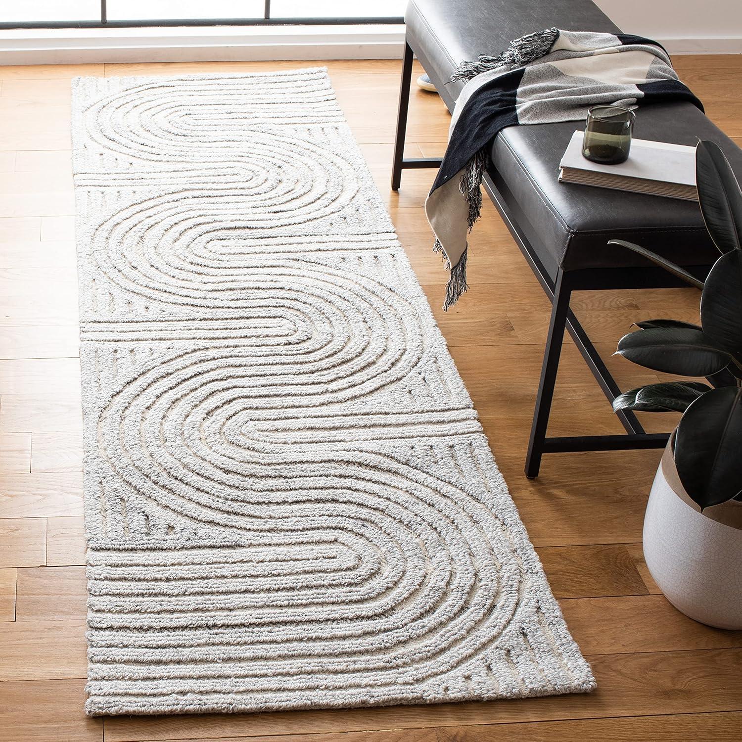 image:imageSAFAVIEH South Hampton Collection 8 x 10 Beige SHA301B Handmade Abstract Wool Area RugGrey