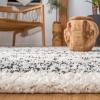 SAFAVIEH Area Rug 8×10 – Arizona Shag Collection – Large – Ivory & Beige, Moroccan Boho Design, Non-Shedding & Easy to Clean, Ideal for Living Room, Bedroom, Dining Space (ASG741A)(Ivory/Black)