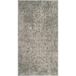 SAFAVIEH Evoke Collection Area Rug – 5’1″ x 7’6″, Blue & Ivory, Distressed Design, Non-Shedding & Easy to Clean, Ideal for Living Room, Bedroom, Dining Space (EVK256C)(Silver/Ivory)