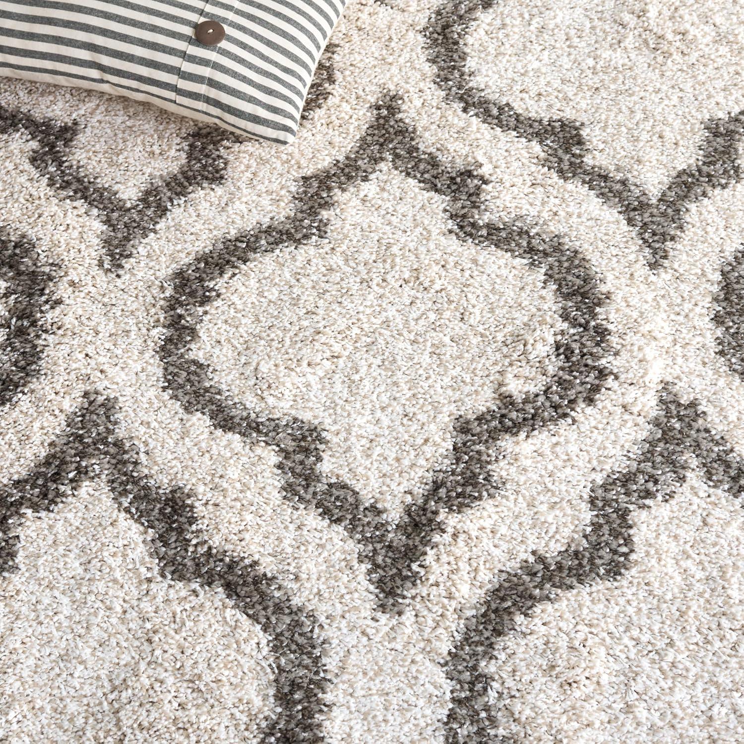 image:imageSAFAVIEH Hudson Shag Collection Area Rug 6 x 9 Grey amp Ivory Moroccan Design NonShedding amp Easy Care 2inch Thick Ideal for High Traffic Areas in Living Room Bedroom SGH284BIvoryGrey