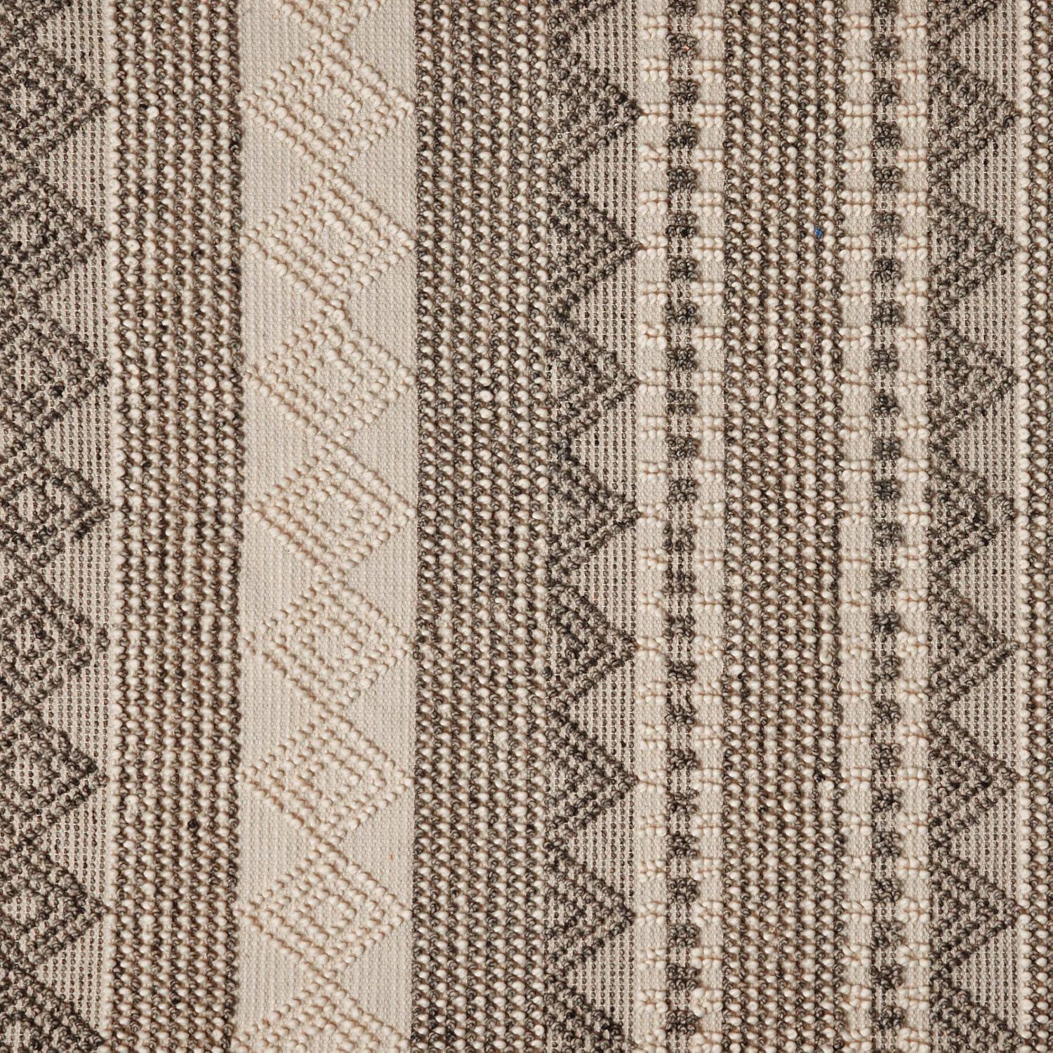 image:imageSAFAVIEH Natura Collection Accent Rug 4 x 6 Grey amp Ivory Handmade Moroccan Boho Tribal Wool amp Cotton Ideal for High Traffic Areas in Entryway Living Room Bedroom NAT102AGreyIvory