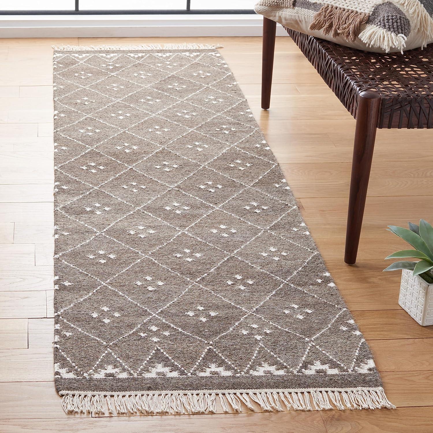 image:imageSAFAVIEH Natural Kilim Collection Area Rug 5 x 8 Natural amp Ivory Handmade Moroccan Boho Tribal Wool amp Viscose Ideal for High Traffic Areas in Living Room Bedroom NKM316BBrownIvory