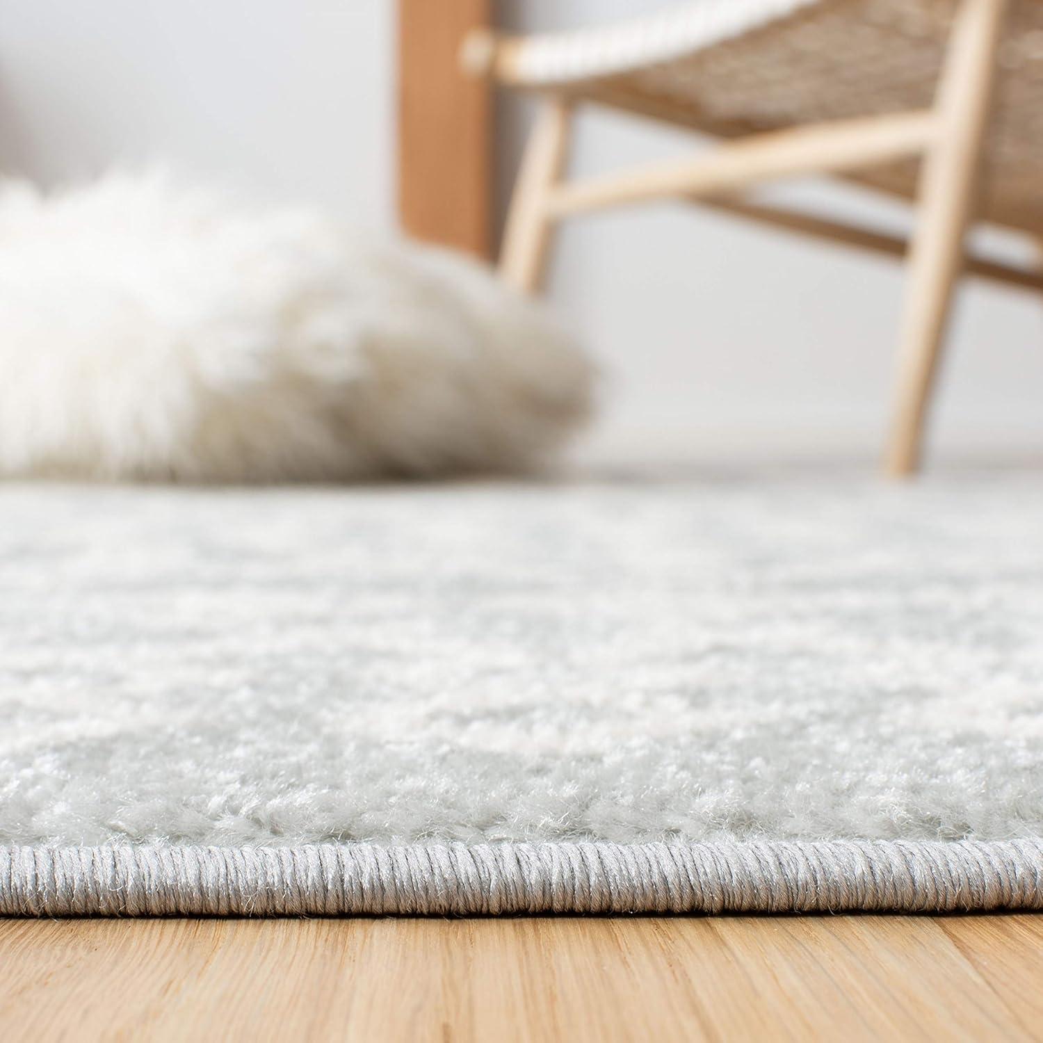 image:imageSAFAVIEH Tulum Collection Area Rug 53 x 76 Ivory amp Grey Moroccan Boho Distressed Design NonShedding amp Easy to Clean Ideal for Living Room Bedroom Dining Space TUL240ALight GreyIvory