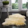 SAFAVIEH Sheep Skin Collection Accent Rug – 3′ x 5′, Steel Blue, Handmade Rustic Glam Genuine Pelt, 3.4-inch Thick Ideal for High Traffic Areas in Entryway, Living Room, Bedroom (SHS121B)(Champagne)