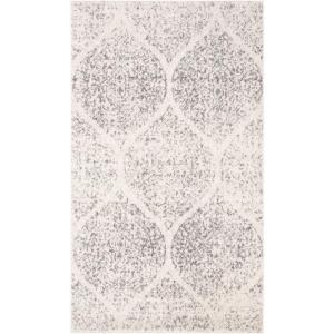 SAFAVIEH Madison Collection Area Rug – 5’3″ x 7’6″, Creme & Yellow, Glam Ogee Trellis Distressed Design, Non-Shedding & Easy Care, Ideal for High Traffic Areas in Living Room, Bedroom (MAD604C)(Ivory/Silver)