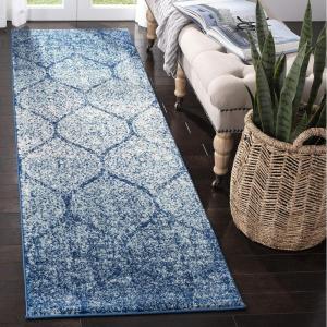 SAFAVIEH Madison Collection Area Rug – 5’3″ x 7’6″, Creme & Yellow, Glam Ogee Trellis Distressed Design, Non-Shedding & Easy Care, Ideal for High Traffic Areas in Living Room, Bedroom (MAD604C)(Navy/Blue)