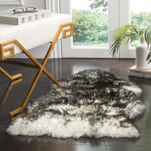 SAFAVIEH Sheep Skin Collection Accent Rug – 3′ x 5′, Steel Blue, Handmade Rustic Glam Genuine Pelt, 3.4-inch Thick Ideal for High Traffic Areas in Entryway, Living Room, Bedroom (SHS121B)(Ivory/Dark Charcoal)