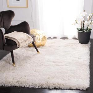 SAFAVIEH Venice Shag Collection Area Rug – 5′ x 7′, Champagne, Handmade Glam, 3-inch Thick Ideal for High Traffic Areas in Living Room, Bedroom (SG256C)(Pearl)