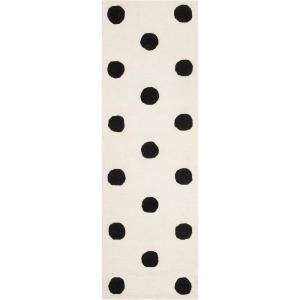 SAFAVIEH Kids Collection Area Rug – 5′ x 7′, Ivory & Black, Handmade Polka Dot Wool, Ideal for High Traffic Areas in Living Room, Bedroom (SFK904D)(Ivory/Black)