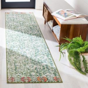 SAFAVIEH Madison Collection Area Rug – 5’3″ x 7’6″, Navy & Ivory, Boho Distressed Design, Non-Shedding & Easy Care, Ideal for High Traffic Areas in Living Room, Bedroom (MAD444N)(Green/Ivory)