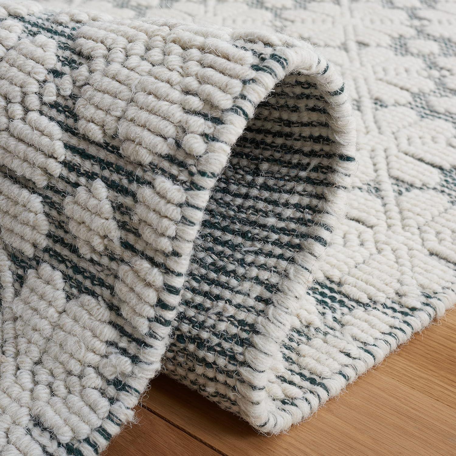 image:imageMartha Stewart x SAFAVIEH Area Rug Collection 4 x 6 Ivory Handmade Wool Ideal for Living Room Foyer Bedroom Accent Space MSR3503AIvoryGreen