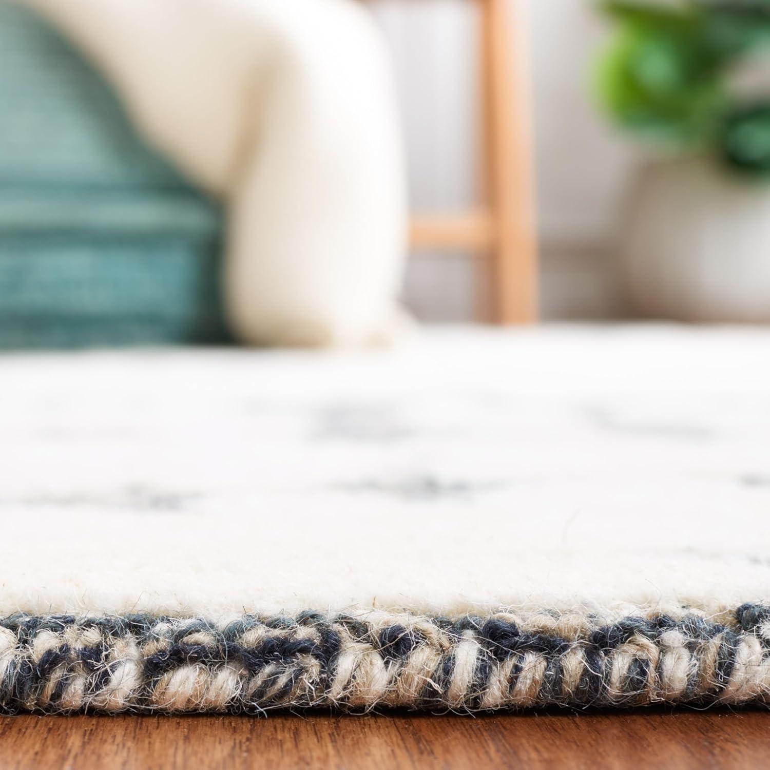 image:imageMartha Stewart x SAFAVIEH Area Rug Collection 5 x 8 Charcoal amp Ivory Handmade Wool Ideal for Living Room Bedroom Office Dining Space MSR4533HCharcoalIvory