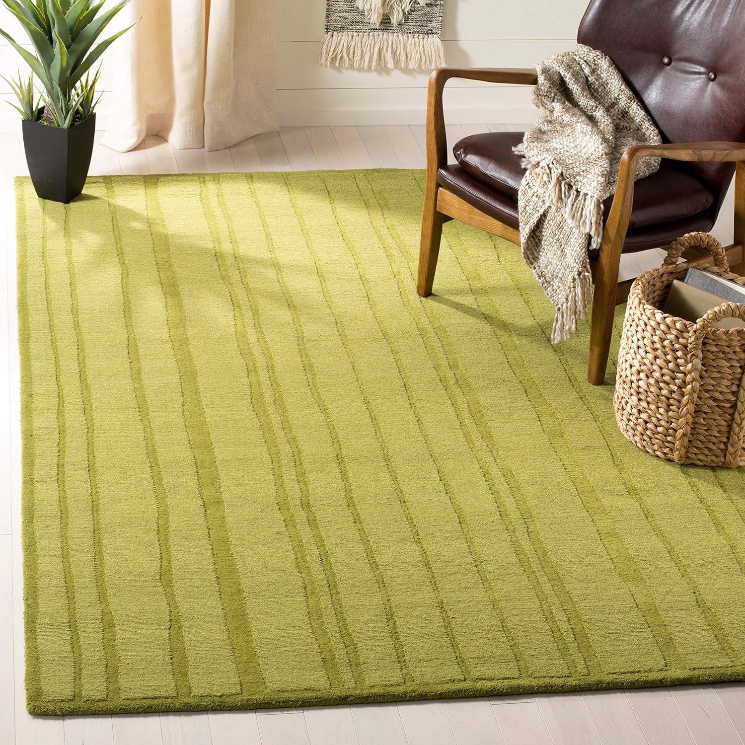 image:imageMartha Stewart x SAFAVIEH Area Rug Collection 5 x 8 Fossil Handmade Wool Ideal for Living Room Bedroom Office Dining Space MSR4619BVermillion