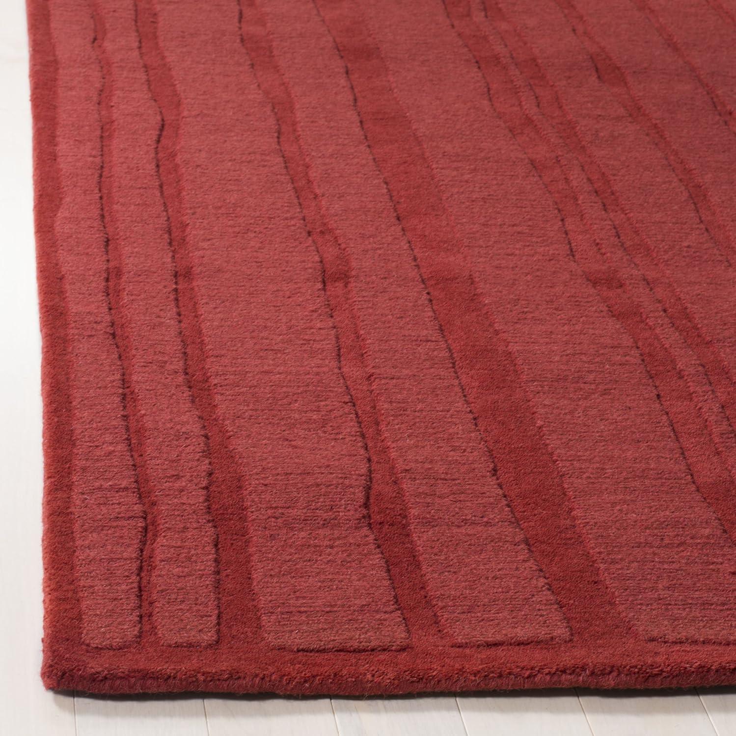 image:imageMartha Stewart x SAFAVIEH Area Rug Collection 5 x 8 Fossil Handmade Wool Ideal for Living Room Bedroom Office Dining Space MSR4619BVermillion