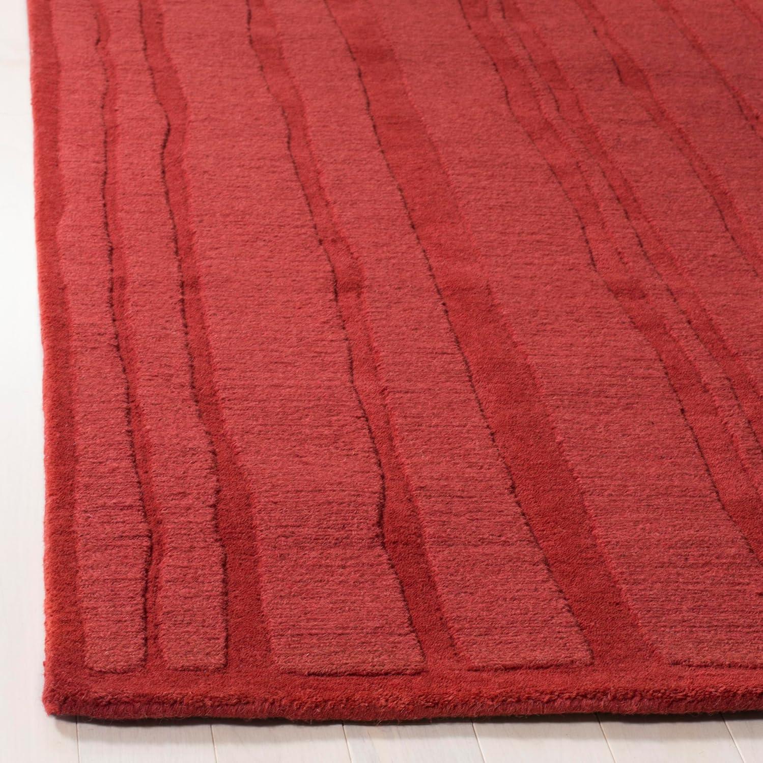 image:imageMartha Stewart x SAFAVIEH Area Rug Collection 5 x 8 Fossil Handmade Wool Ideal for Living Room Bedroom Office Dining Space MSR4619BVermillion