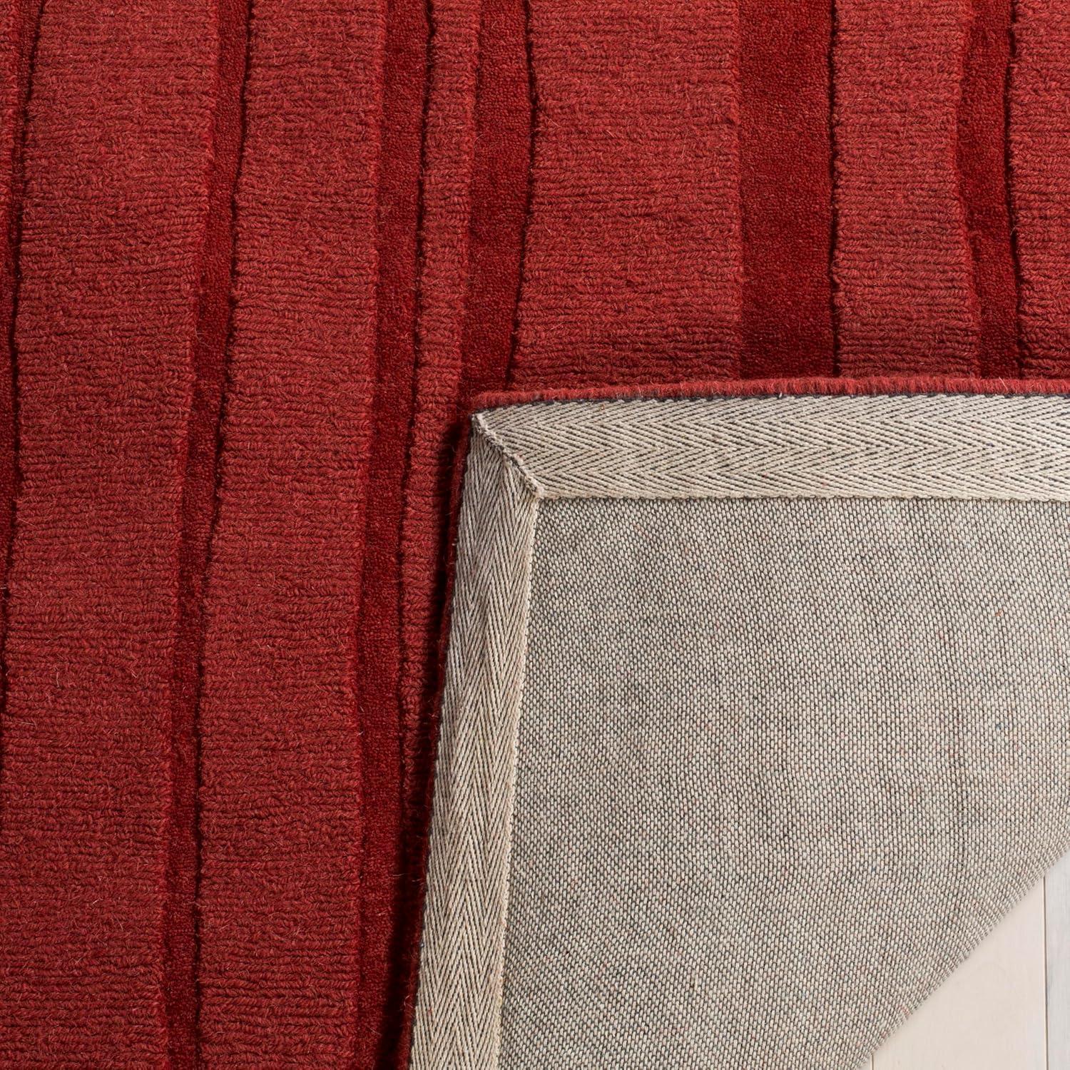 image:imageMartha Stewart x SAFAVIEH Area Rug Collection 5 x 8 Fossil Handmade Wool Ideal for Living Room Bedroom Office Dining Space MSR4619BVermillion