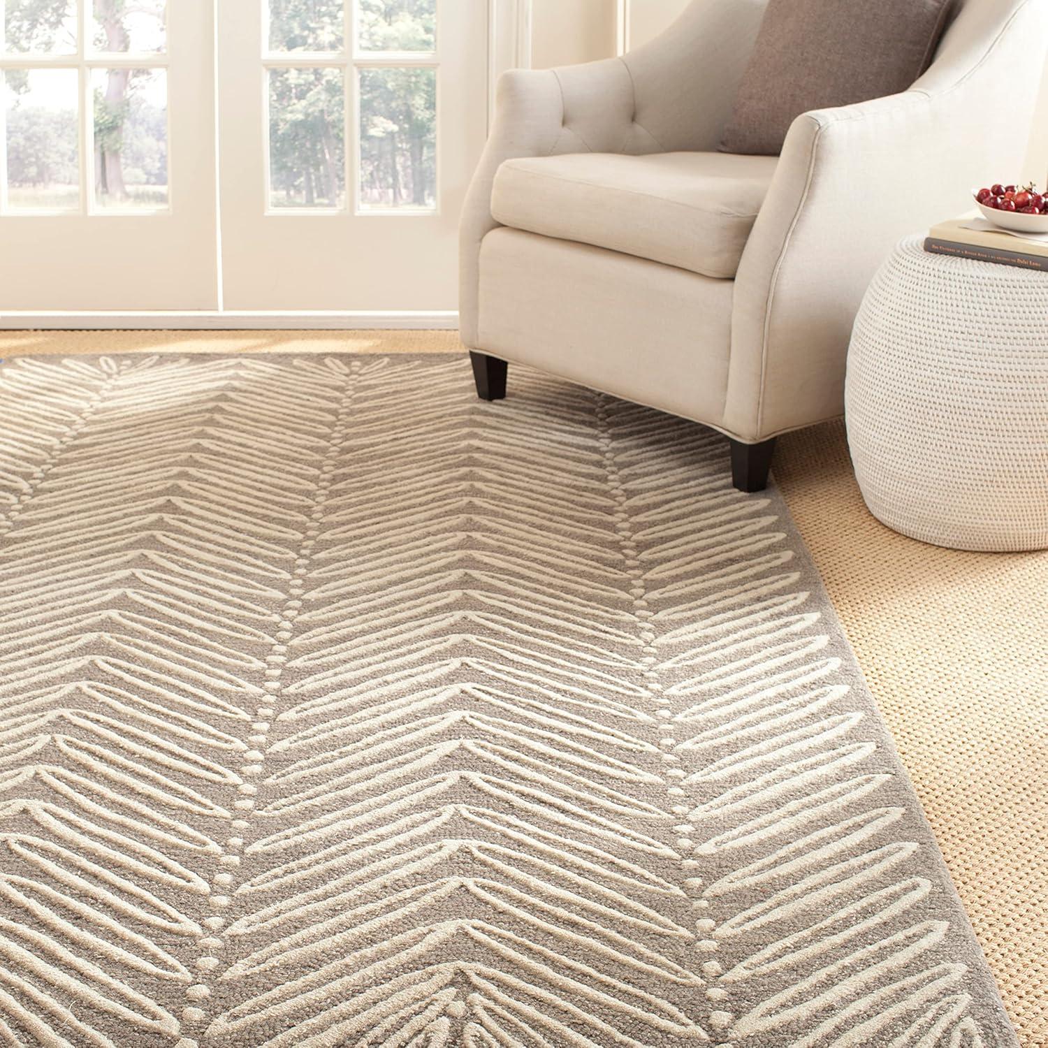 image:imageMartha Stewart x SAFAVIEH Area Rug Collection 6 Round Oolong Tea Green Handmade Wool amp Viscose Ideal for Living Room Bedroom Office Dining Space MSR3612BChamois Beige