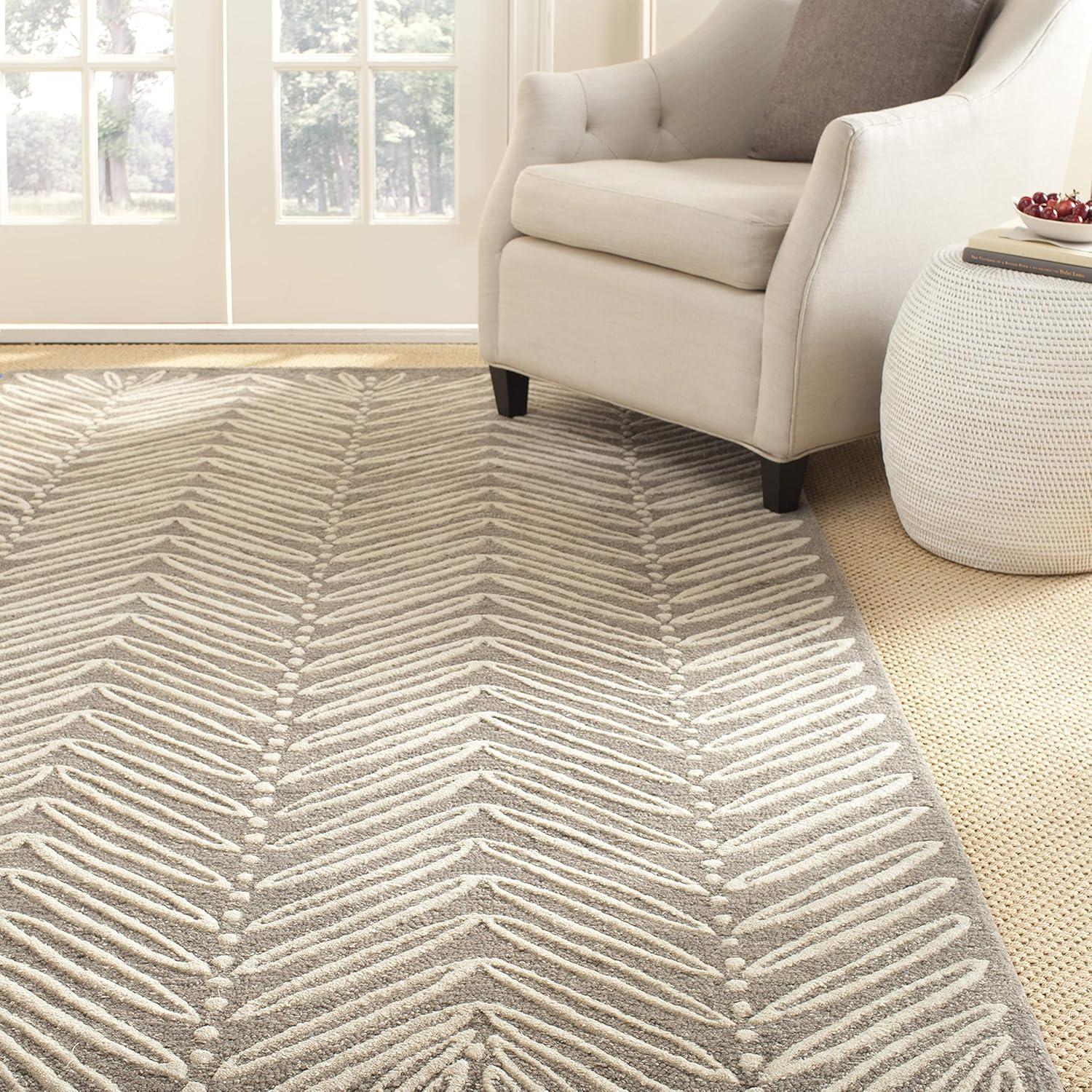 image:imageMartha Stewart x SAFAVIEH Area Rug Collection 6 Round Oolong Tea Green Handmade Wool amp Viscose Ideal for Living Room Bedroom Office Dining Space MSR3612BChamois Beige