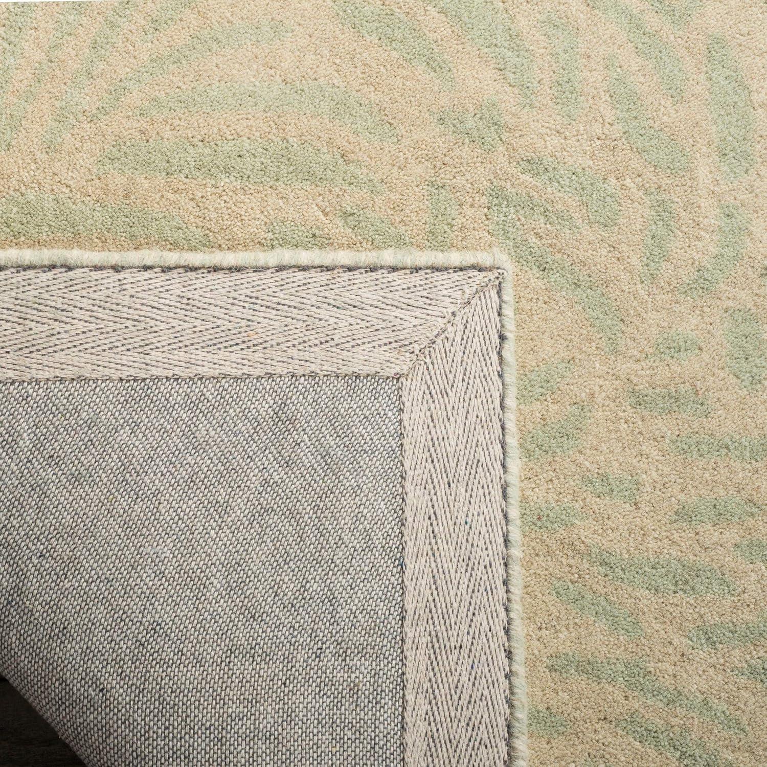 image:imageMartha Stewart x SAFAVIEH Area Rug Collection 8 x 10 Saguaro Handmade Wool Ideal for Living Room Bedroom Office Dining Space MSR4542DSaguaro