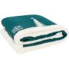 SAFAVIEH Home Collection Cedar Green Sherpa 50 x 60-inch Holiday Decorative Throw Blanket(Green)