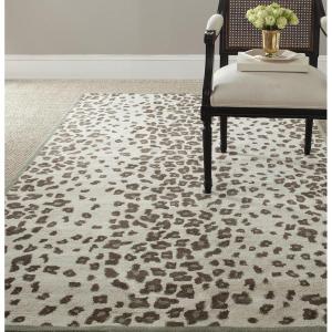 Martha Stewart x SAFAVIEH Area Rug Collection – 2’6″ x 4’3″, Sharkey Gray, Handmade Wool & Viscose, Ideal for Living Room, Bedroom, Foyer, Accent Space (MSR3621D)(Grassland Green)
