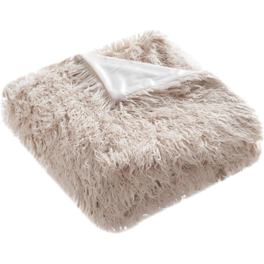 image:imageSafavieh Faux Sheepskin Throw Collection Standard