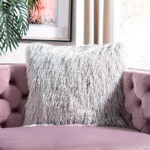 SAFAVIEH Soleil Indoor/Outdoor Shag Throw Pillow, 22″x22″, Champagne(Silver)