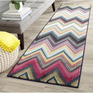 SAFAVIEH Monaco Collection Accent Rug – 4′ x 5’7″, Multi, Boho Chevron Design, Non-Shedding & Easy Care, Ideal for High Traffic Areas in Entryway, Living Room, Bedroom (MNC234F)(Multi Color)