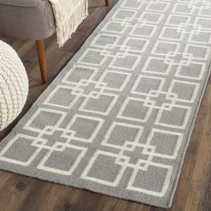 Martha Stewart x SAFAVIEH Area Rug Collection – 5′ x 8′, Geyser Blue, Handmade Wool & Silk, Ideal for Living Room, Bedroom, Office, Dining Space (MSR1151B)(Cement Gray)