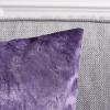 SAFAVIEH Home Collection Davina Purple Viscose 18-inch Square Set of 2 with Insert Pillow, 18″ x 18″(Purple)