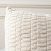 SAFAVIEH Home Collection Mari Ivory 18-inch Square Decorative Accent Throw Pillow with Insert(Ivory)