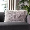 SAFAVIEH Pillow Collection Shag Modish 20″ Throw, Metallic Silver(Metallic Silver)