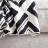 SAFAVIEH Home Collection Veda Black/Ivory Cotton 50 x 60 Decorative Accent Throw Blanket