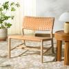 SAFAVIEH Couture Collection – Valdina Black Woven Leather Accent Chair, Low Profile Design, Solid Wood Frame, Fully Assembled (SFV1904A)(Tan/Natural)