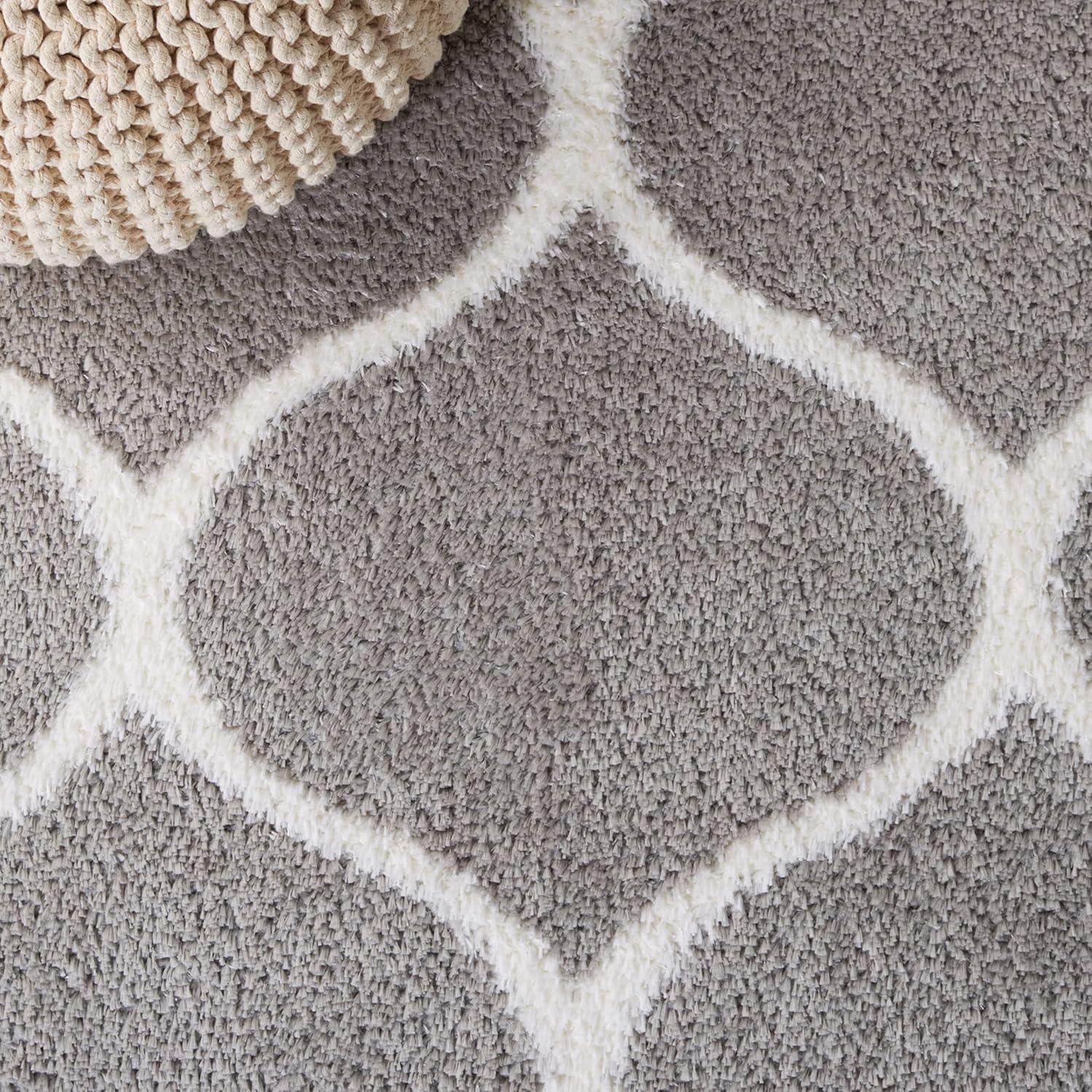 image:imageSAFAVIEH Area Rug 8x10 Tahoe Shag Collection Large Silver amp White Trellis Pattern NonShedding amp Easy Cleaning Plush Thick Pile Ideal for Living Room Bedroom Dining Space THO677GGreyWhite