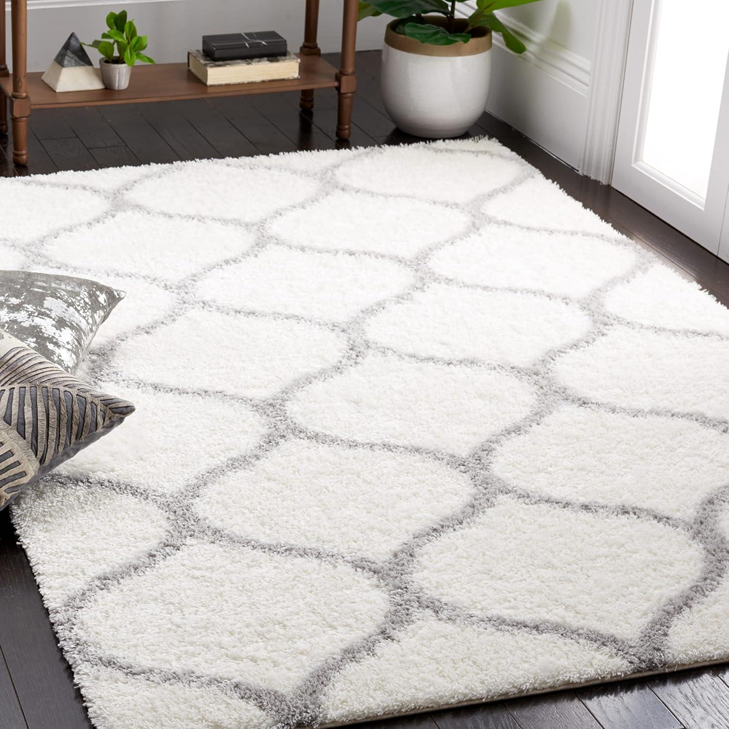 image:imageSAFAVIEH Area Rug 8x10 Tahoe Shag Collection Large Silver amp White Trellis Pattern NonShedding amp Easy Cleaning Plush Thick Pile Ideal for Living Room Bedroom Dining Space THO677GWhiteGrey