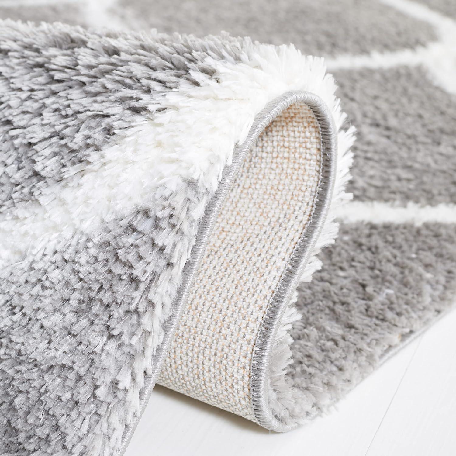image:imageSAFAVIEH Area Rug 8x10 Tahoe Shag Collection Large Silver amp White Trellis Pattern NonShedding amp Easy Cleaning Plush Thick Pile Ideal for Living Room Bedroom Dining Space THO677GGreyWhite