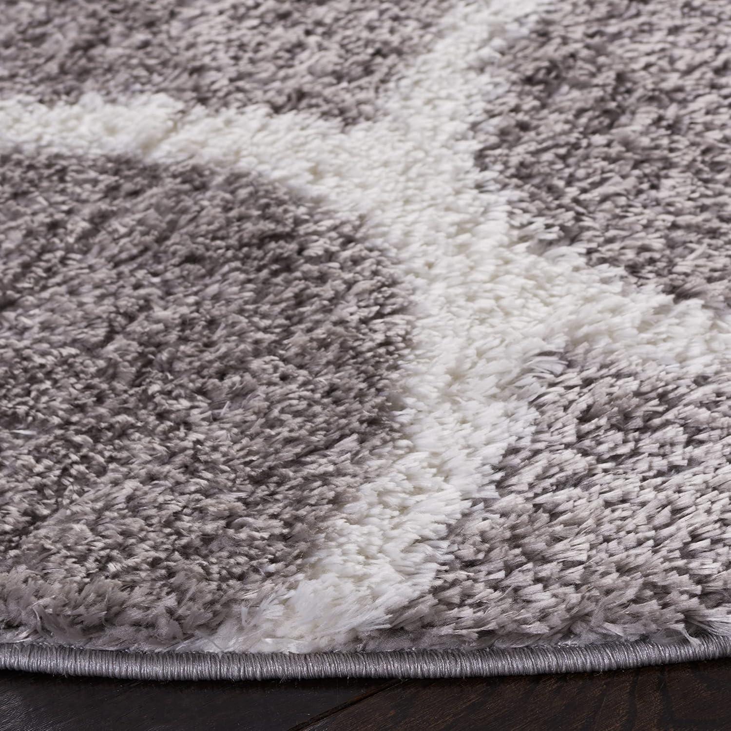 image:imageSAFAVIEH Area Rug 8x10 Tahoe Shag Collection Large Silver amp White Trellis Pattern NonShedding amp Easy Cleaning Plush Thick Pile Ideal for Living Room Bedroom Dining Space THO677GGreyWhite