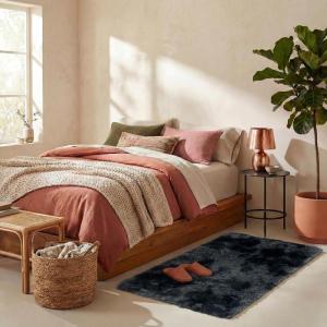 SAFAVIEH Rainbow Shag Collection Area Rug – 8′ x 10′, Light Beige, Slip Resistant, Non-Shedding & Easy Care, 1.6-inch Thick, Ideal for Living Room, Bedroom, Home Office, Dining Space (RBO100A-8)(Dark Grey)