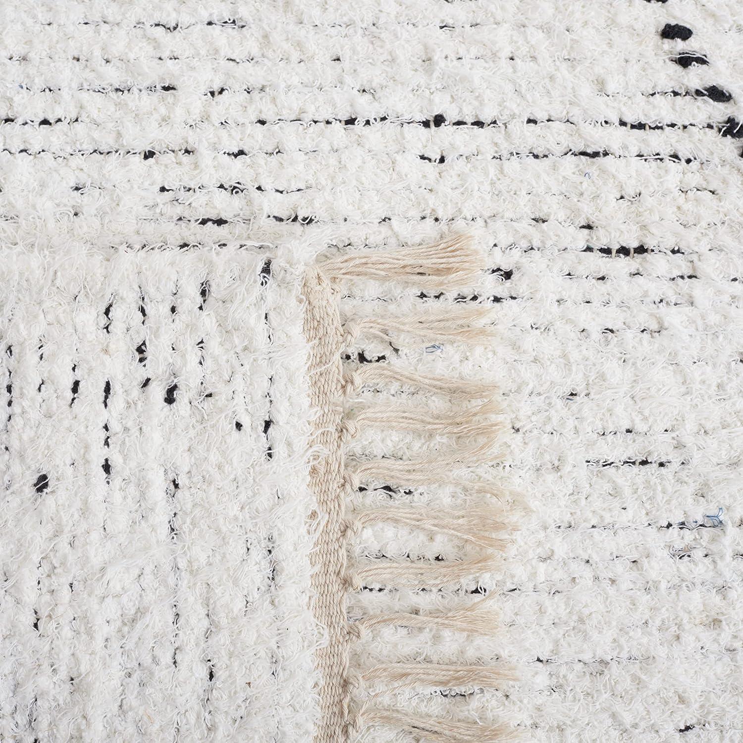 image:imageSAFAVIEH Casablanca Collection Area Rug 6 x 9 Ivory amp Black Handmade Moroccan Boho Cotton Fringe Ideal for High Traffic Areas in Living Room Bedroom CSB462AIvoryBlack