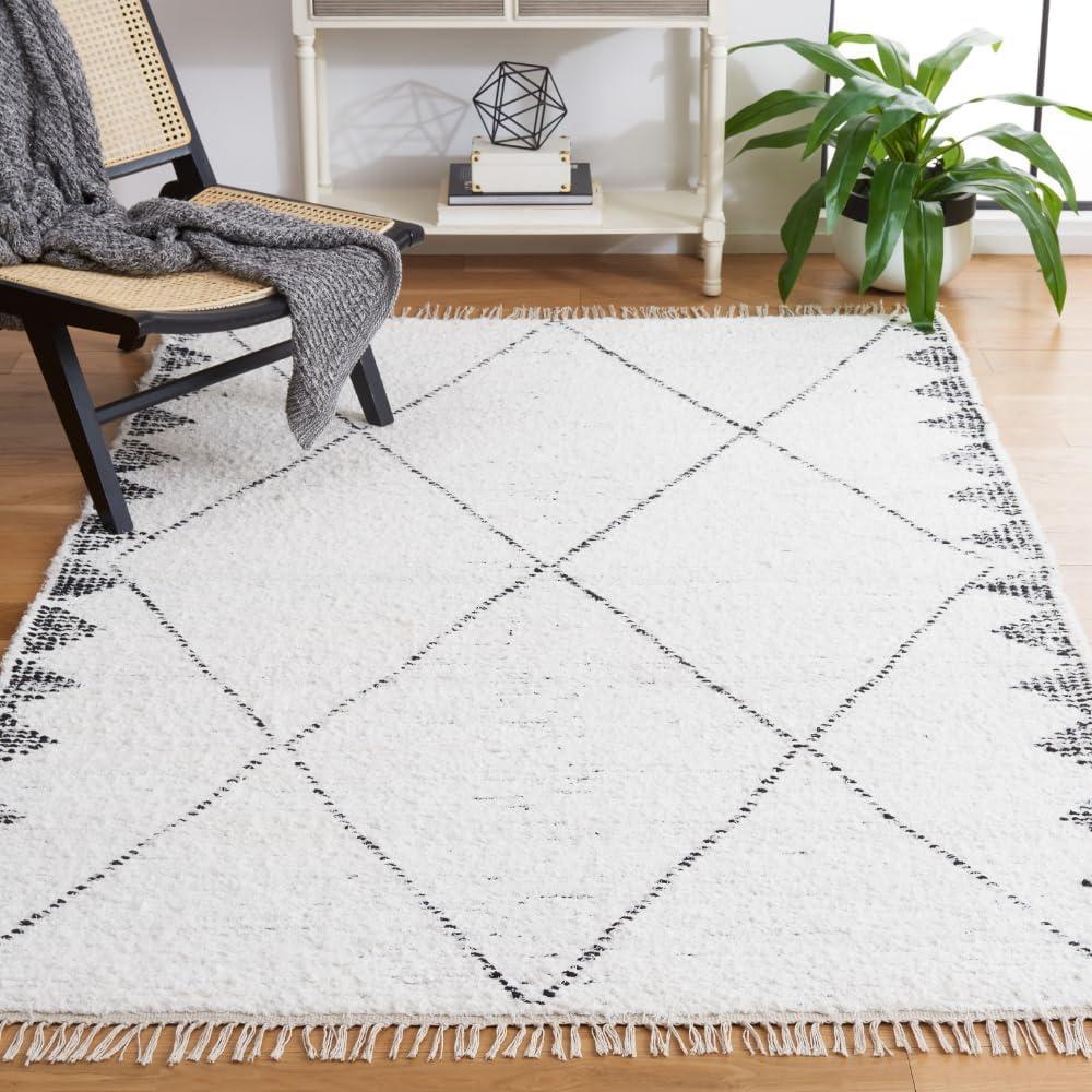 image:imageSAFAVIEH Casablanca Collection Area Rug 6 x 9 Ivory amp Black Handmade Moroccan Boho Cotton Fringe Ideal for High Traffic Areas in Living Room Bedroom CSB462AIvoryBlack