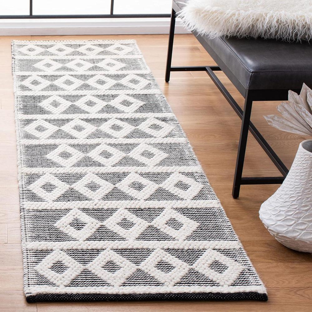 image:imageSAFAVIEH Natura Collection Accent Rug 4 x 6 Ivory amp Black Handmade Wool Ideal for High Traffic Areas in Entryway Living Room Bedroom NAT479AIvoryBlack
