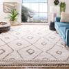 SAFAVIEH Moroccan Fringe Shag Collection Area Rug – 5’3″ x 7’6″, Ivory & Grey, Boho Tribal Design, Non-Shedding & Easy Care, 2-inch Thick Ideal for High Traffic Areas in Living Room, Bedroom (MFG333A)(Ivory/Beige)