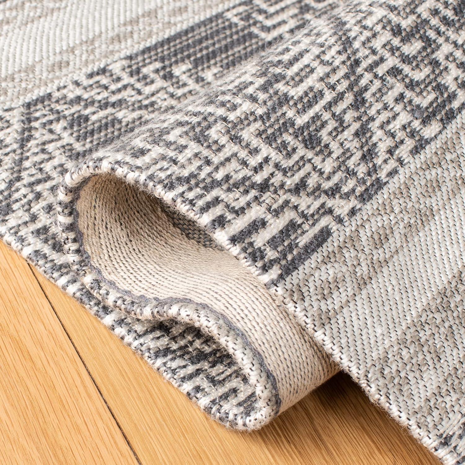 image:imageSAFAVIEH Area Rug 8x10 Classic Vintage Collection Large Grey Handmade Moroccan Boho Design Ideal for Living Room Bedroom Office Dining Space CLV717FGrey