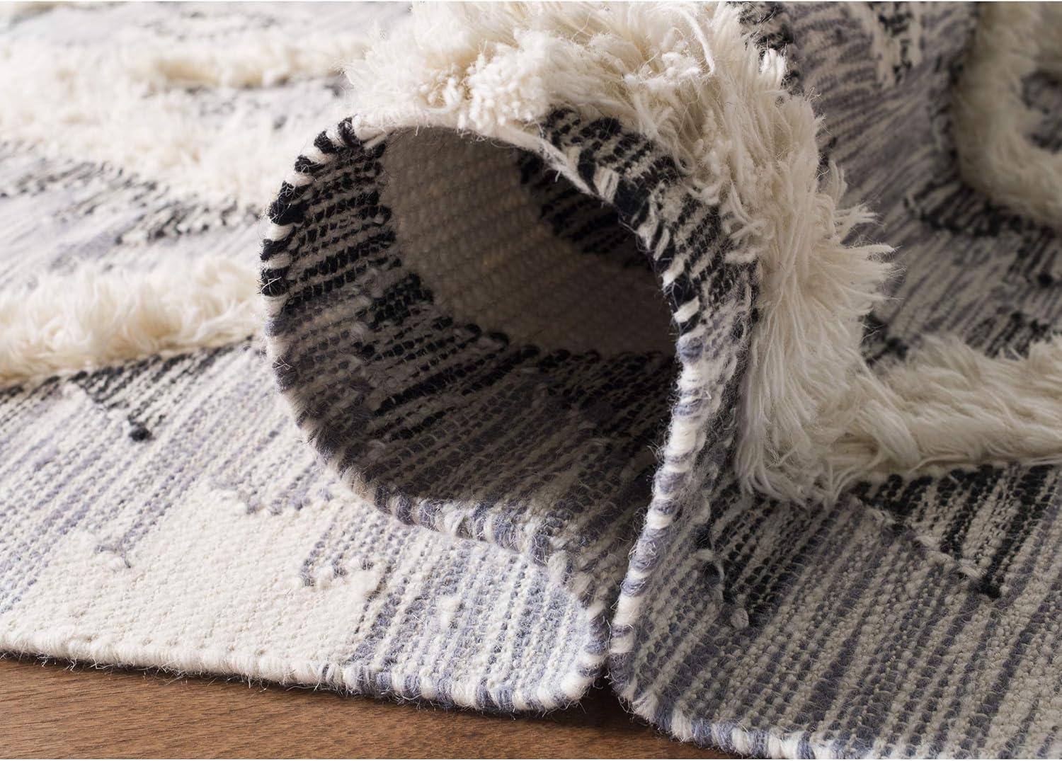 image:imageSAFAVIEH Kenya Collection Area Rug 6 x 9 Silver amp Ivory Handmade Moroccan Boho Tribal Wool Ideal for High Traffic Areas in Living Room Bedroom KNY455GCharcoalIvory