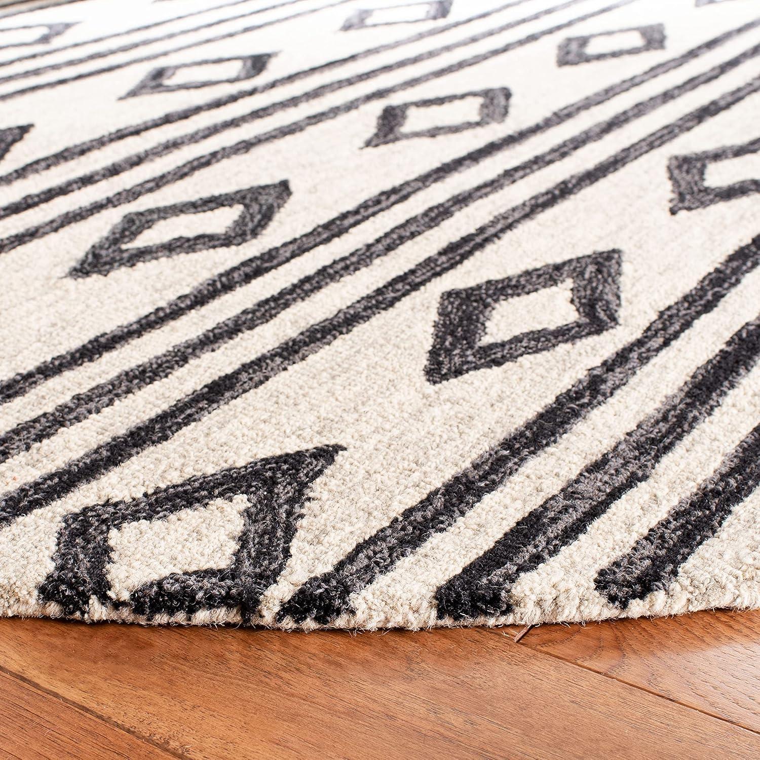 image:imageSAFAVIEH MicroLoop Collection Area Rug 5 Square Navy amp Ivory Handmade Moroccan Tribal Wool Ideal for High Traffic Areas in Living Room Bedroom MLP153NIvoryCharcoal
