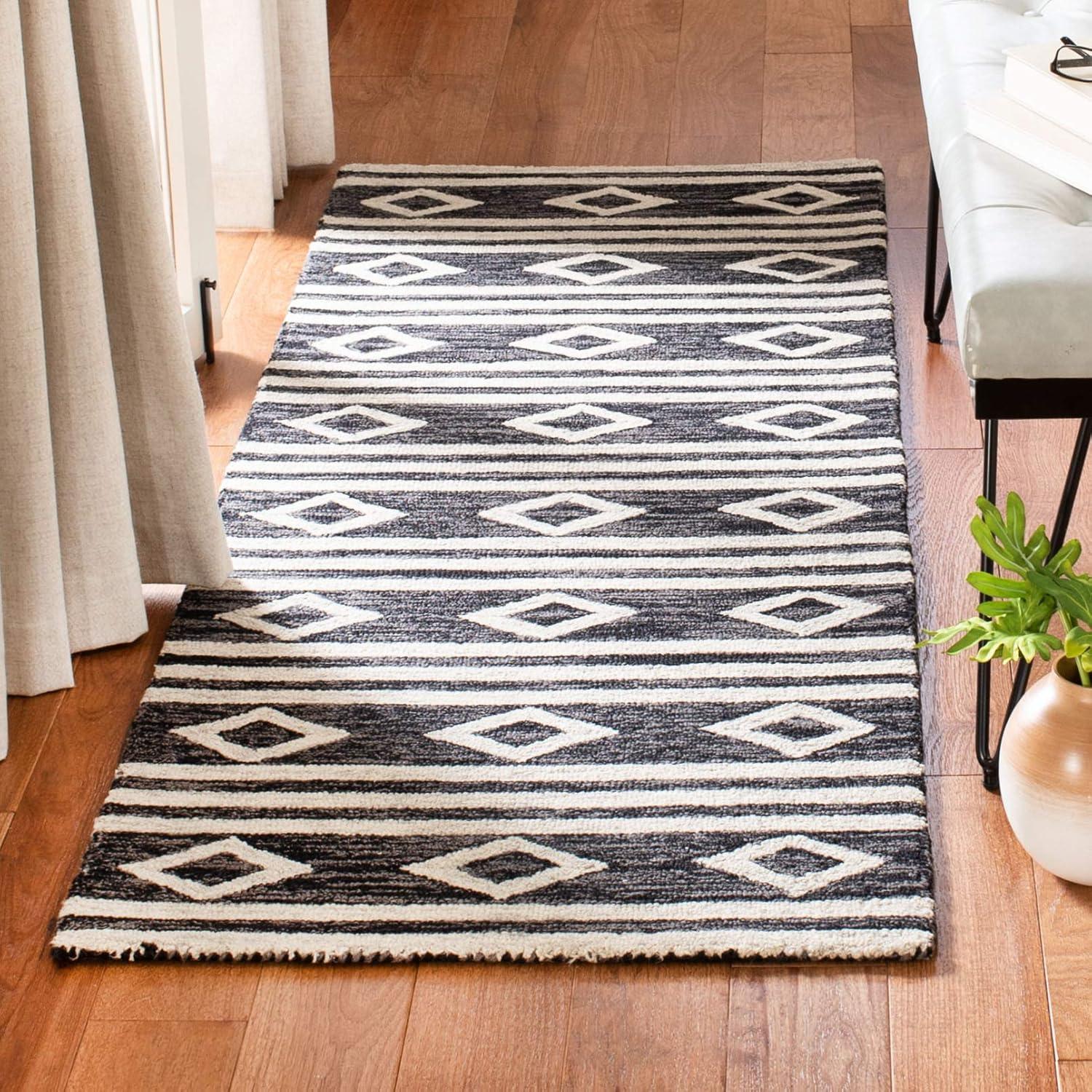 image:imageSAFAVIEH MicroLoop Collection Area Rug 5 Square Navy amp Ivory Handmade Moroccan Tribal Wool Ideal for High Traffic Areas in Living Room Bedroom MLP153NCharcoalIvory