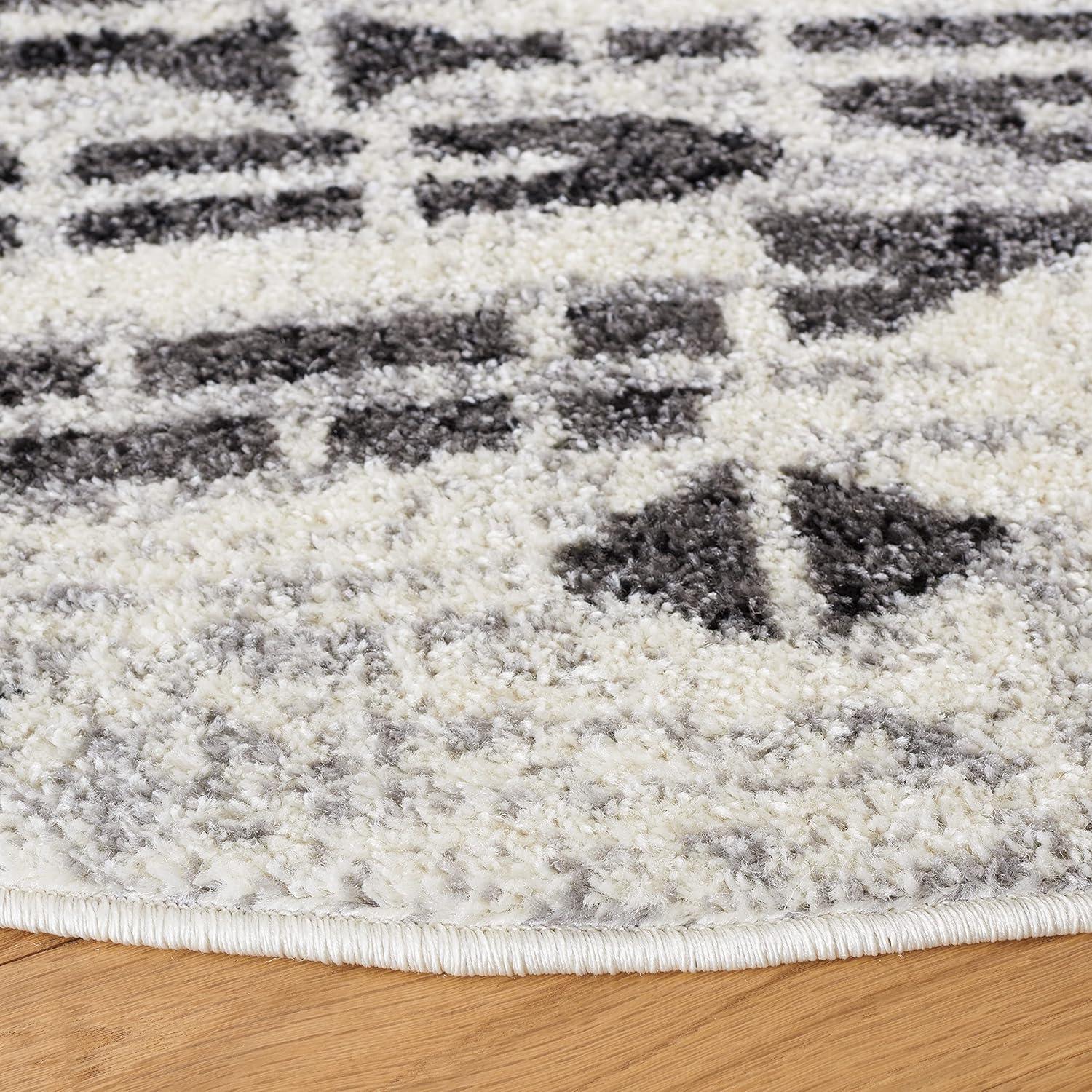 image:imageSAFAVIEH Tulum Collection Area Rug 55 x 77 Black amp Ivory Moroccan Boho Design NonShedding amp Easy to Clean Ideal for Living Room Bedroom Dining Space TUL640ZBlackIvory